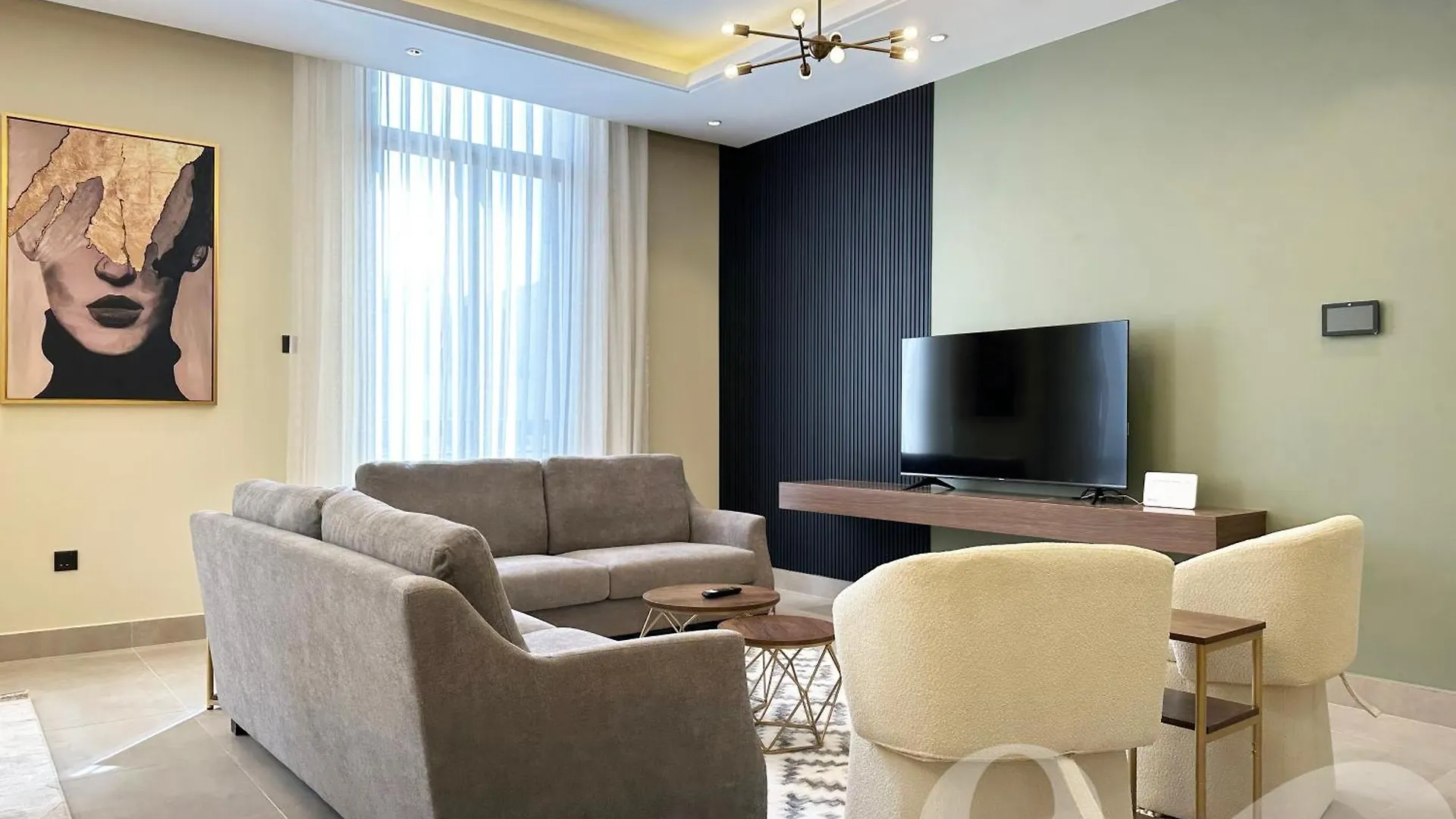 Kease Malqa B-1 Royal Blackness Az18 Riyadh Apartment