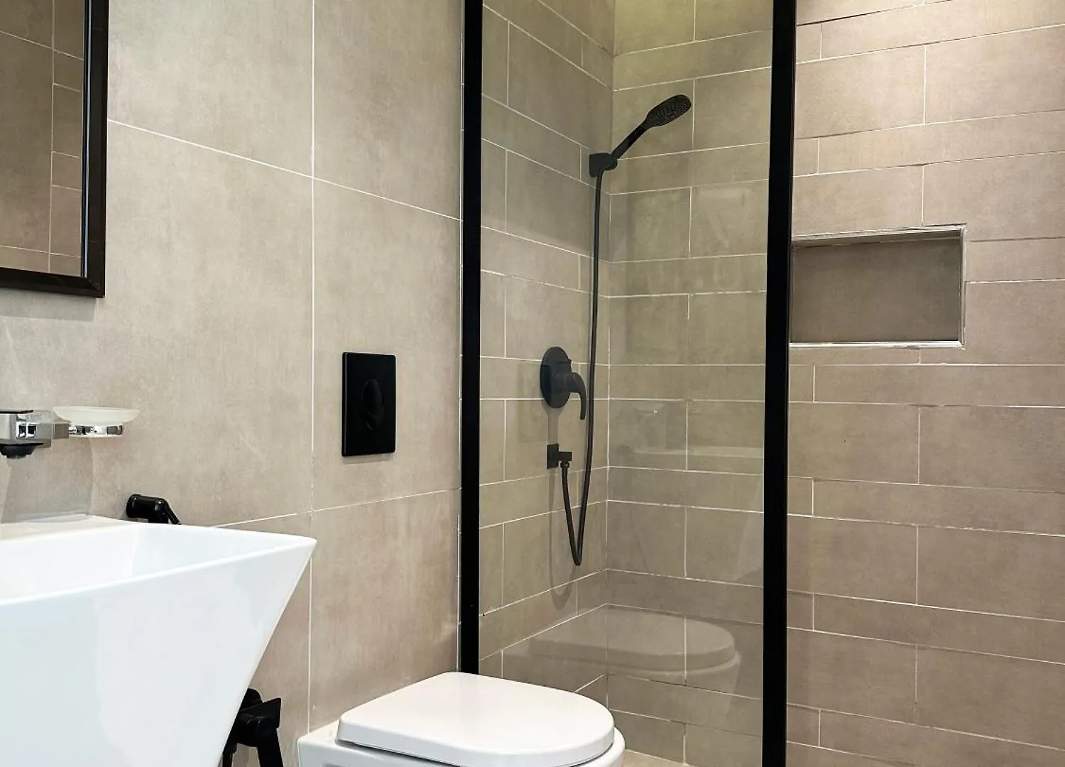 Apartment Kease Malqa B-1 Royal Blackness Az18 Riyadh Saudi Arabia